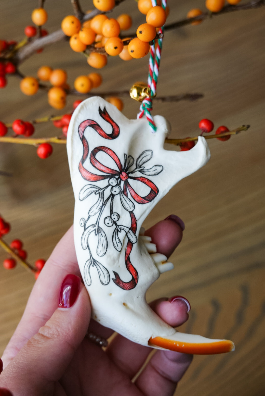 Painted beaver jaw "Mistletoe", bone ornaments