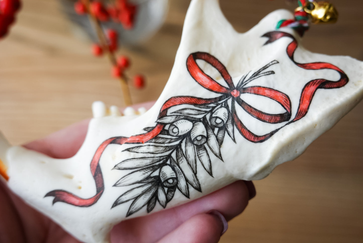 Painted beaver jaw "Yew", bone ornaments