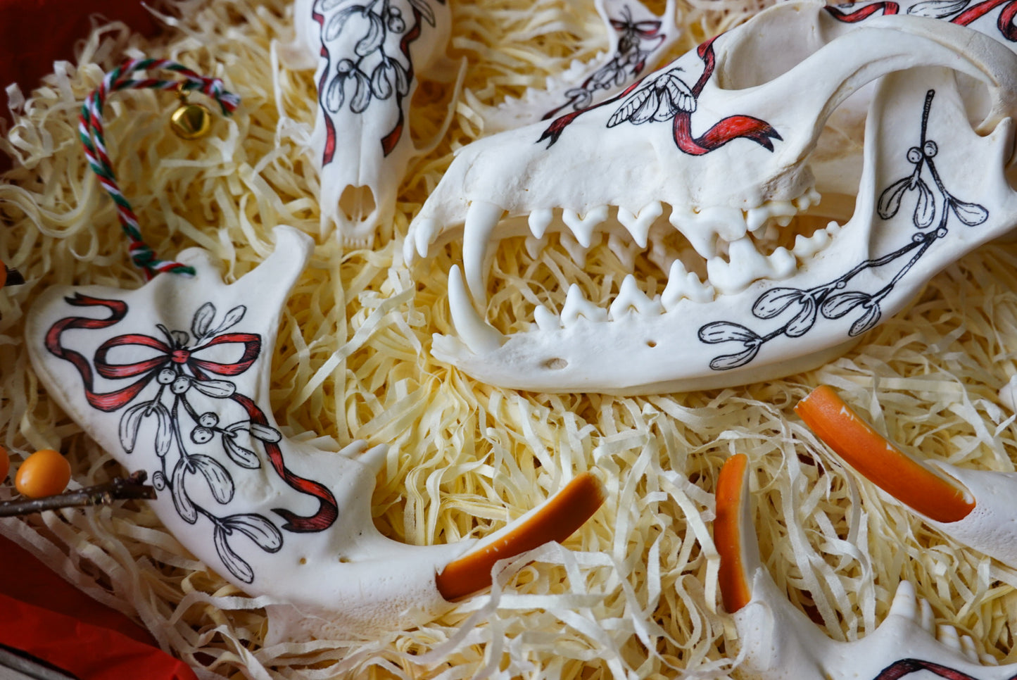 Painted beaver jaw "Mistletoe", bone ornaments