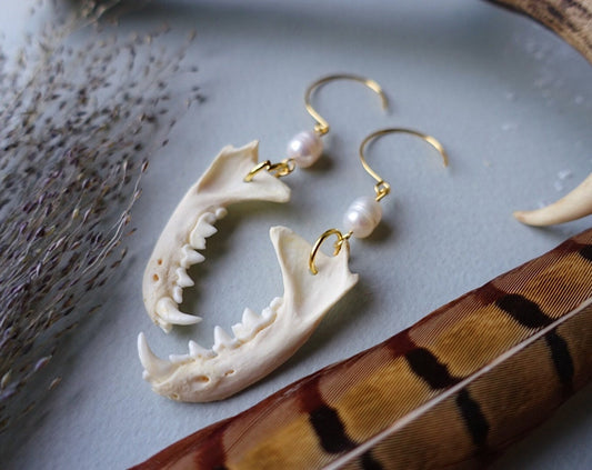 Elegance Mink Jaw Earrings